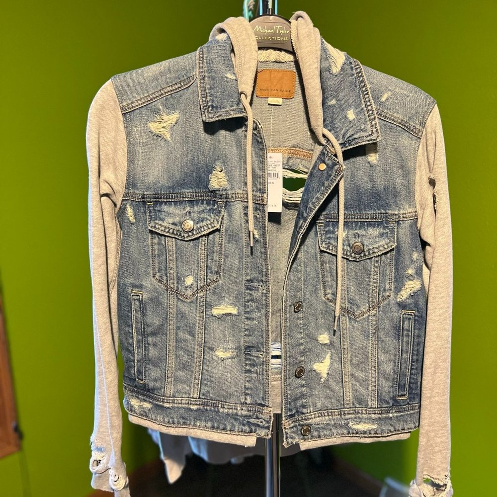 AE Distressed Jean Jacket w/ sweatshirt material sleeves and hood